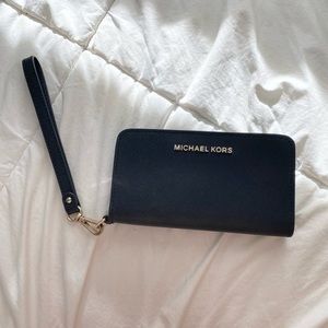 Michael Kors Phone Wristlet/Wallet